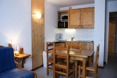 Appartamento a La Chal con accesso agli impia...