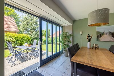 Villa con giardino, 19 km. di Hoorn