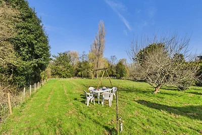 Huis in Saint-Jean-Trolimon vlakbij La Torche