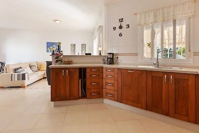 Villa Moderna a Costa de la Luz con Piscina