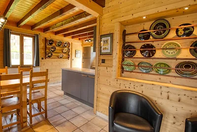 Poya Castle Chalets f�r zwצlf Personen