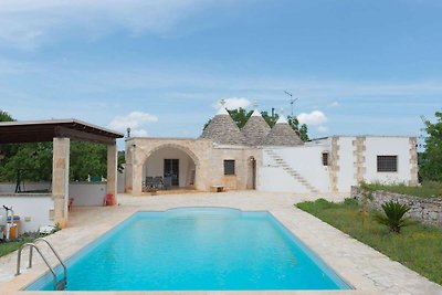 Trullo Terra di mezzo mit Pool, Martina Franc...