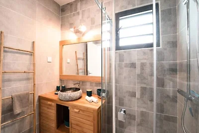 Maisons & Villas für 10 Personen