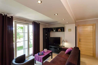 Apartments Gaura - Comfort One-Bedroom Apartm...