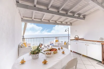 Wohnung in Calagonone mit Garten