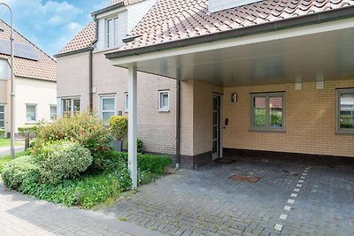 Schönes Ferienhaus in De Haan mit Grill und...