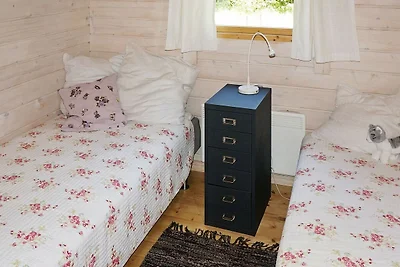 4 persone case ad TYRINGE