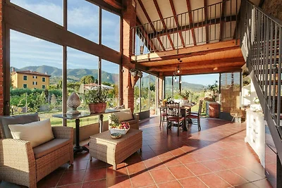 Villa a Marlia con piscina vicino a Lucca