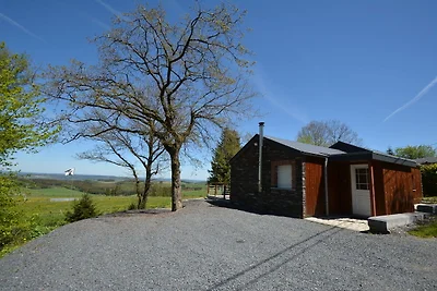 Spazioso chalet a Vielsalm con giardino