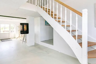 Spacieuse maison d'été avec sauna