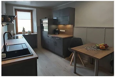 Vakantiehuis in Briedern met zwembad