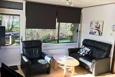 Ansprechender Bungalow mit großem Garten