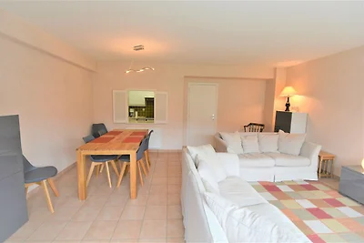 Apartment in Westflandern mit Balkon