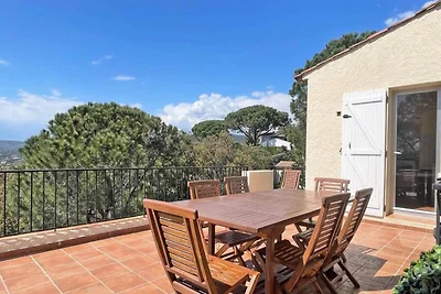 Häuser & Villen für 10 Personen