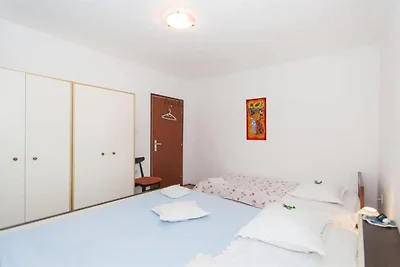 Apartment MAKS - 2 Bedroom