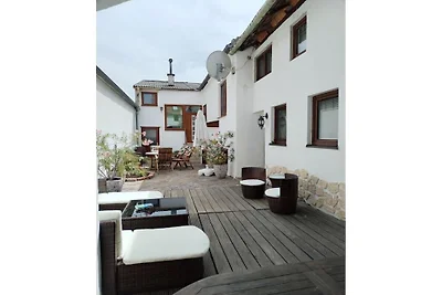 Ferienhaus in Mörbisch mit Schwimmbecken
