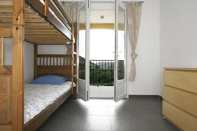 Moderne Villa mit eigenem Pool in Roquebrun