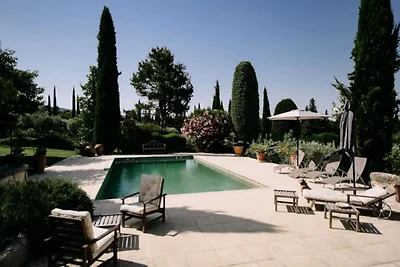 La Aviere Pernes les Fontaines