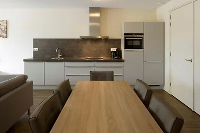 Luxuriöse Wohnung in der Nähe des Meeres
