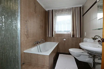 Chalet in Ischgl nahe Bergbahn