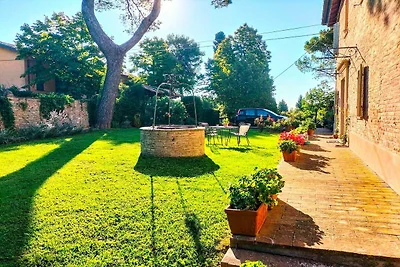Geräumige Wohnung in einem Steinbauernhaus