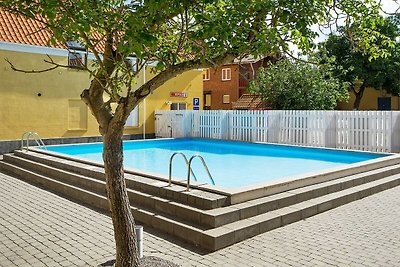 Modernes Ferienhaus mit Swimmingpool in...