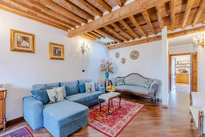 Klassisches Panorama-Apartment mit 3...