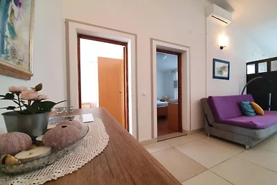 Villa Ivan apartment with balcony and sea vie...