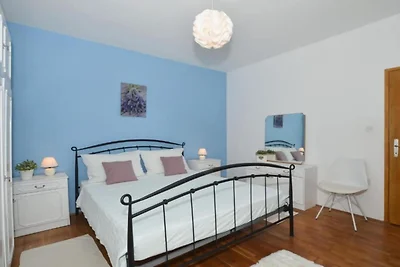 Apartments Nina - Two Bedroom Apartment with ...