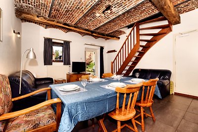 Mooi appartement in monumentale carré-boerder...
