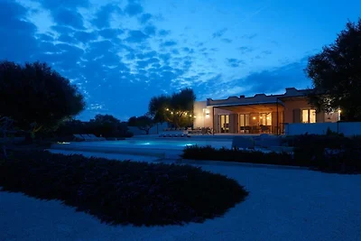 Villa in Manduria met zwembad