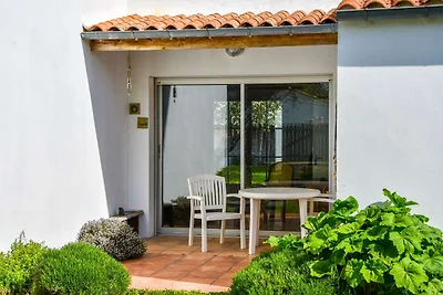 Spaziosa casa vacanze vicino al mare a Loix