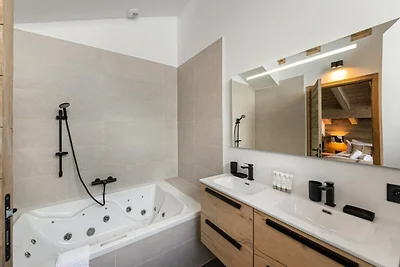 Chalet in Méribel am Tuéda-See