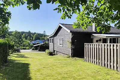 4 Sterne Ferienhaus in BORÅS