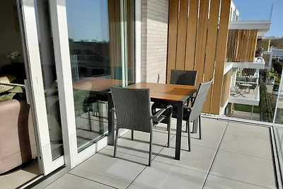 Luxusapartment mit Pool und Parkplatz