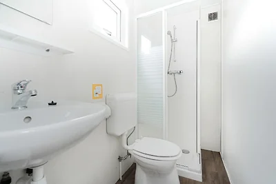 Chalet im Ferienpark mit privater Terrasse