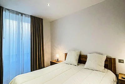 Herrliche 3 Schlafzimmer / natürliche Farbe