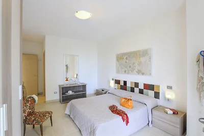 Lussuosa villa a Tavullia con piscina privata