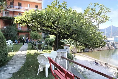 Appartamento moderno a Menaggio con terrazza