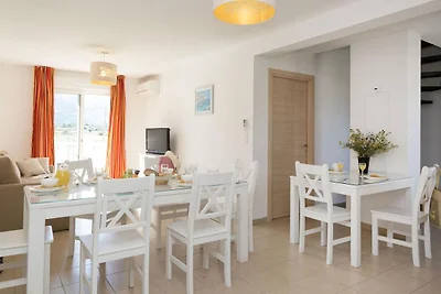 Sommerwohnung in der Landschaft von Oletta