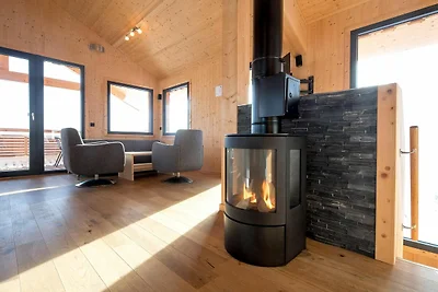 Chalet in Alpen nahe Skipisten mit Jacuzzi