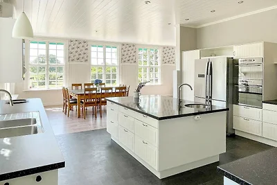 9 persoons vakantie huis in Mörlunda-By Traum