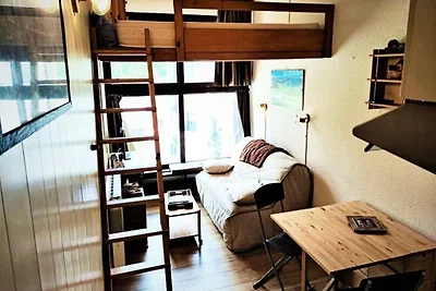 Vermeil Residence One Eleven H