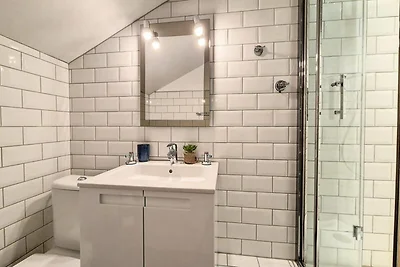 Moderne Dachgeschosswohnung · Am Fuße der Ski...