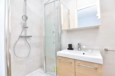 Ruhiges Apartment -1SZ/4P- Bastille