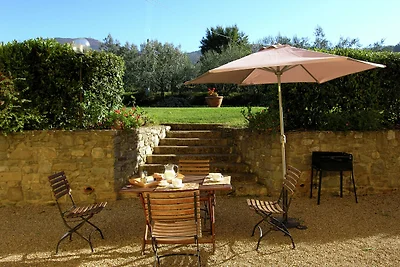 Moderna casa vacanze con piscina