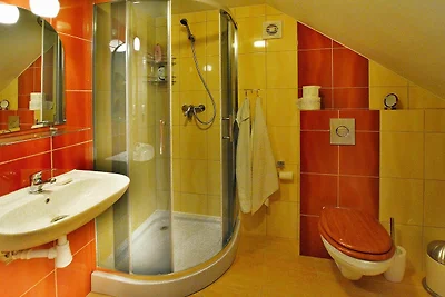 Ferienhaus, privater Garten und Seezugang