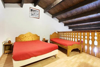 2/3 Kamerappartement Tussenverdieping 7/8...