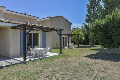 Provence-Haus in der Nähe von Avignon für 4...
