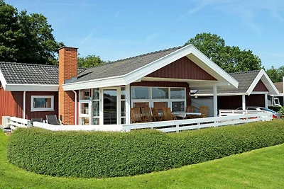 8 Personen Ferienhaus in Sjølund-By Traum